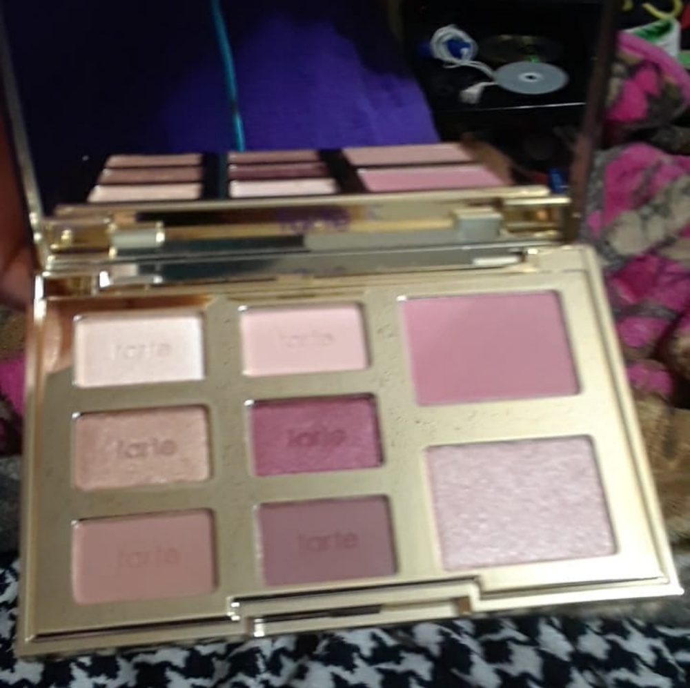 Limited edition tarte pallete